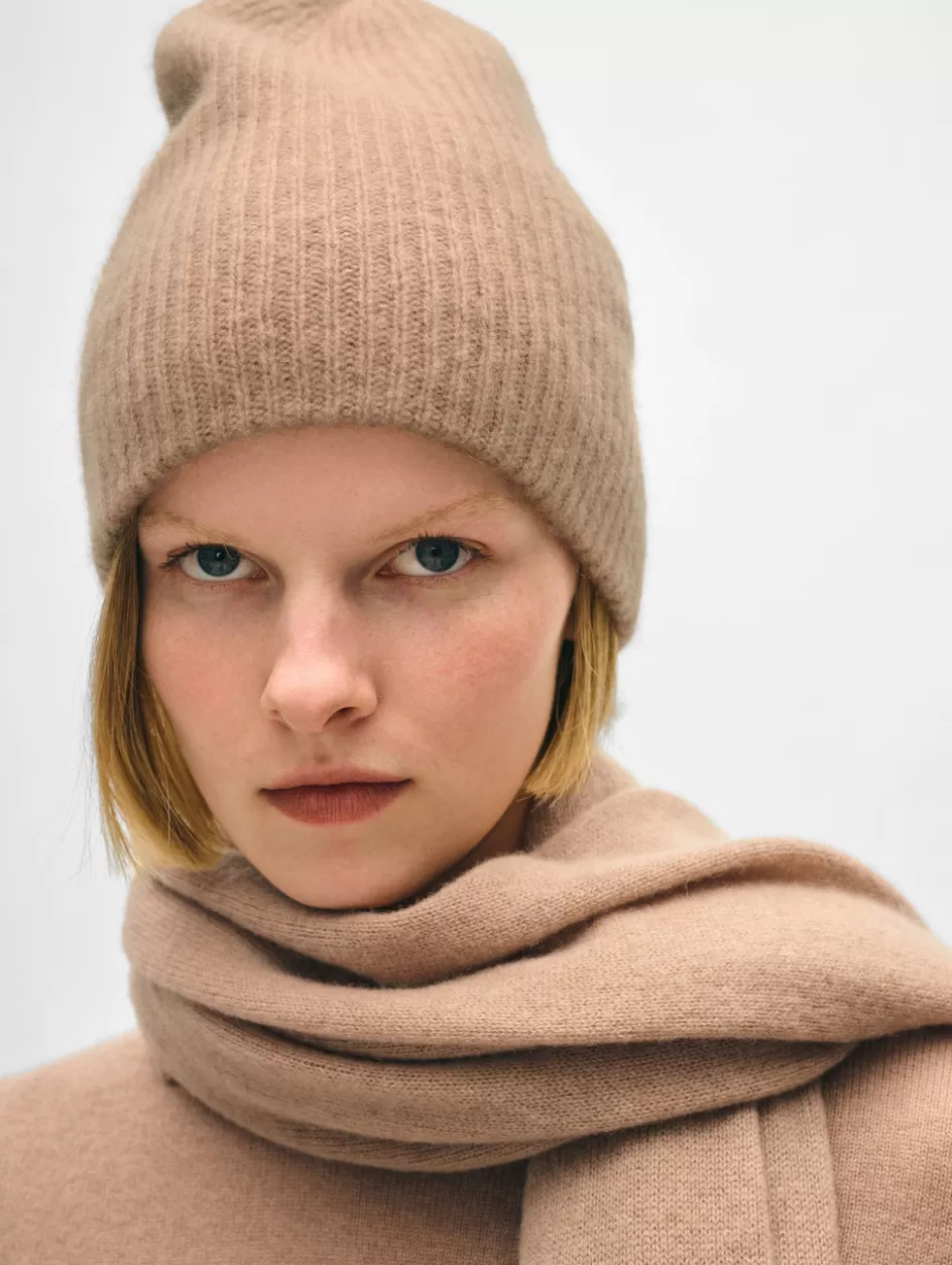 White + Warren Accessories-cashmere plush rib beanie