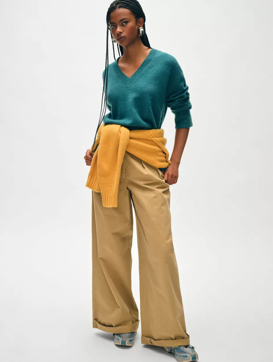 White + Warren Sweaters-cashmere relaxed v neck