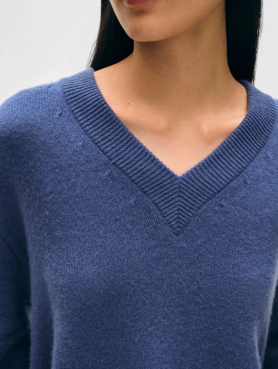 White + Warren Sweaters-cashmere side slit v neck