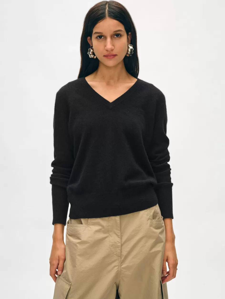 White + Warren Sweaters-cashmere v neck