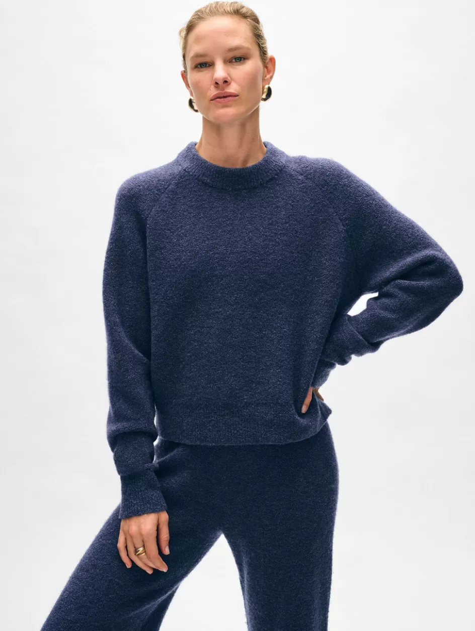 White + Warren Lounge-merino cashmere boucle sweatshirt