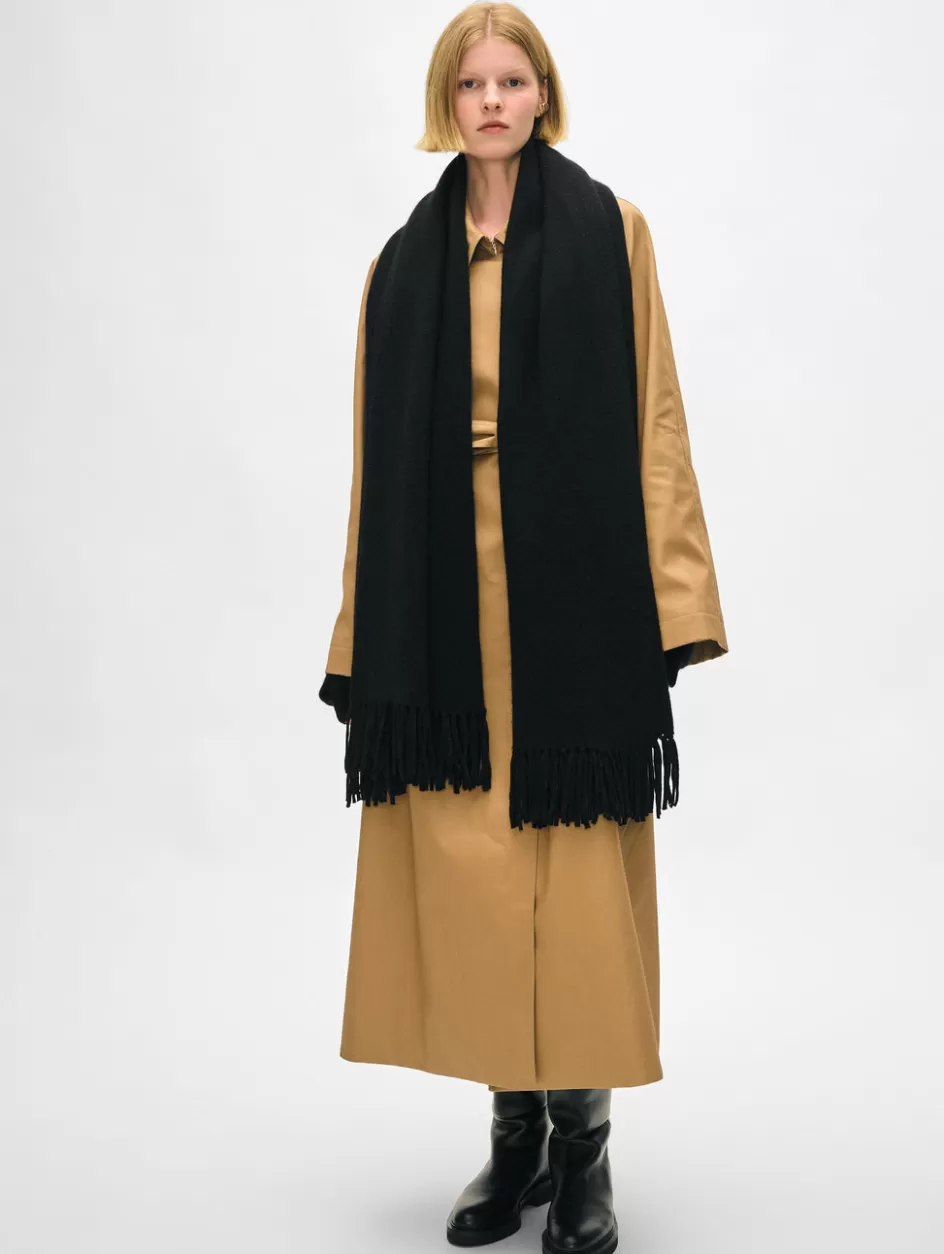 White + Warren Accessories-merino cashmere tassel scarf